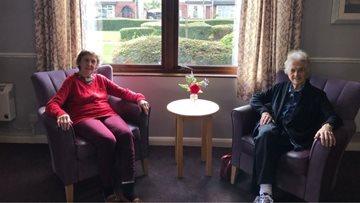Lovely afternoon tea for two friends at Coalville care home